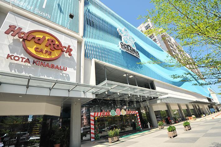 Tang Dynasty Hotel Кота Кинабалу Екстериор снимка