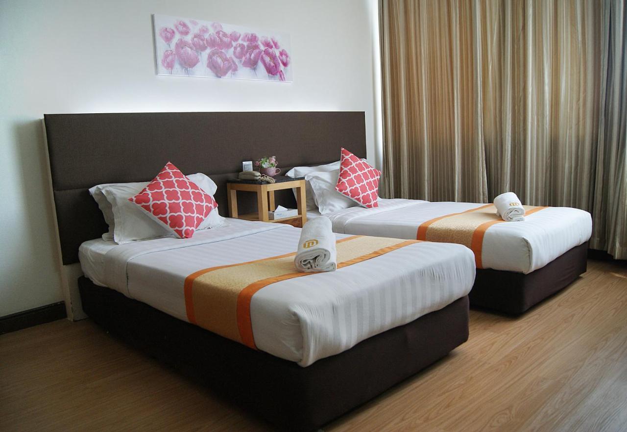Tang Dynasty Hotel Кота Кинабалу Екстериор снимка